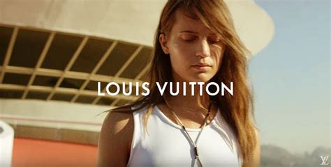 louis vuitton mezzi di comunicazione e pubblicità|louis vuitton marketing.